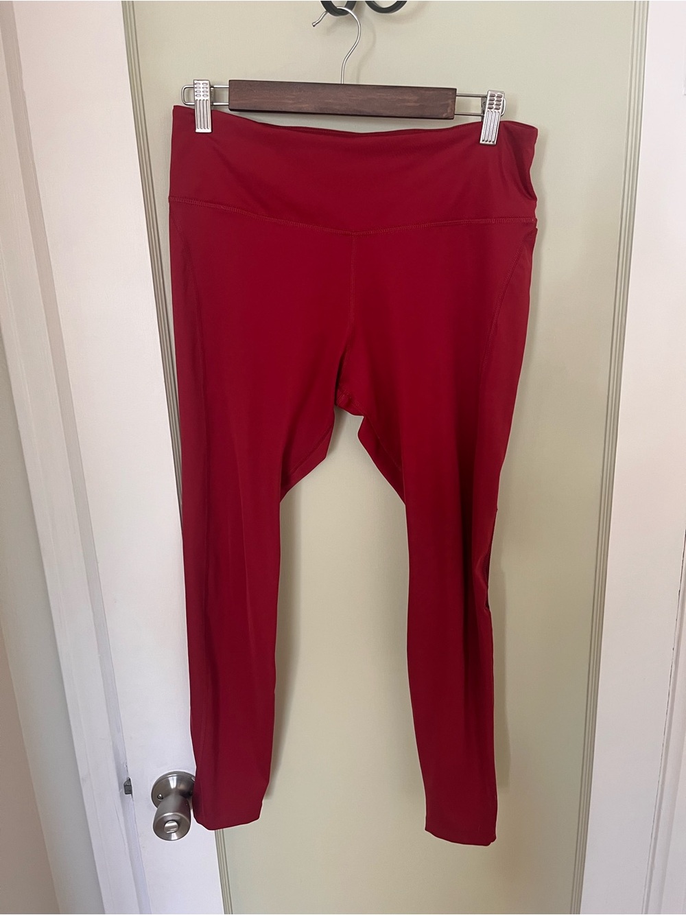 Nike Deep Red High-Rise Training Leggings